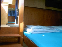 Barka turystyczna Huuha - czarter barek w Finlandi - Pojezierze Fińskie foto: Saimaan Solmu