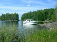 Czarter barki turystycznej w Finlandi foto: Saimaan Solmu